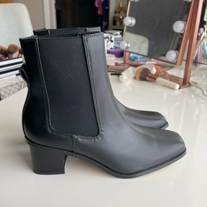 French Connection Chrissy Boot Size 8.5 Black Never Worn